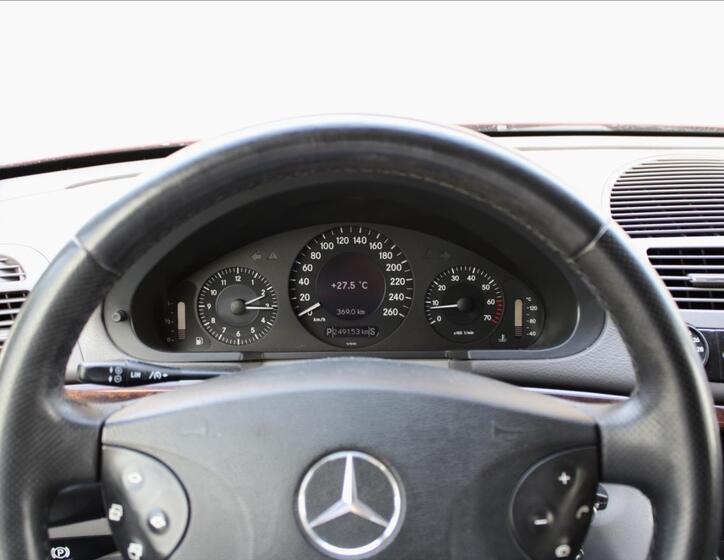 Mercedes-Benz Třídy E 15