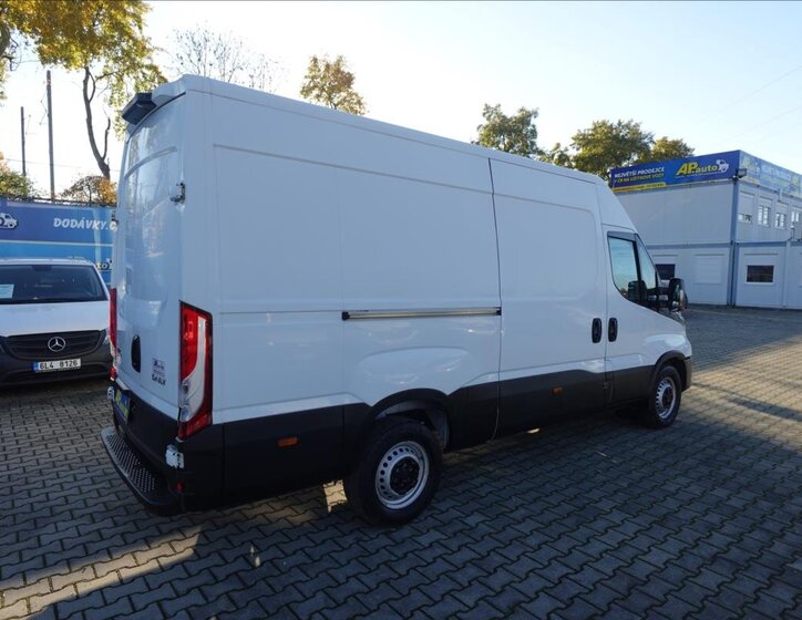 Iveco Daily Ostatní 2,3 l 100 kw