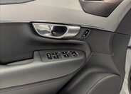 Volvo XC90 Ostatní 2,0 l 335 kw