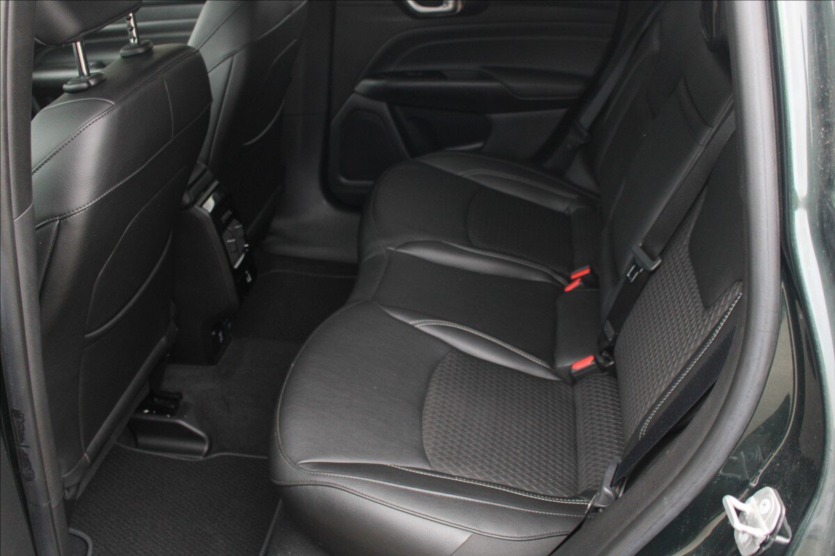 Jeep Compass SUV 1,3 l 110 kw