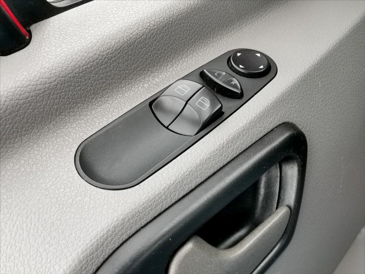 Mercedes-Benz Sprinter Skříň 2,1 l 95 kw