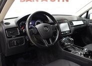 Volkswagen Touareg 10