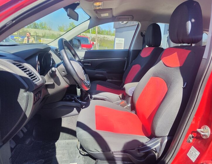 Mitsubishi ASX SUV / Terénní 1,6 l 86 kw