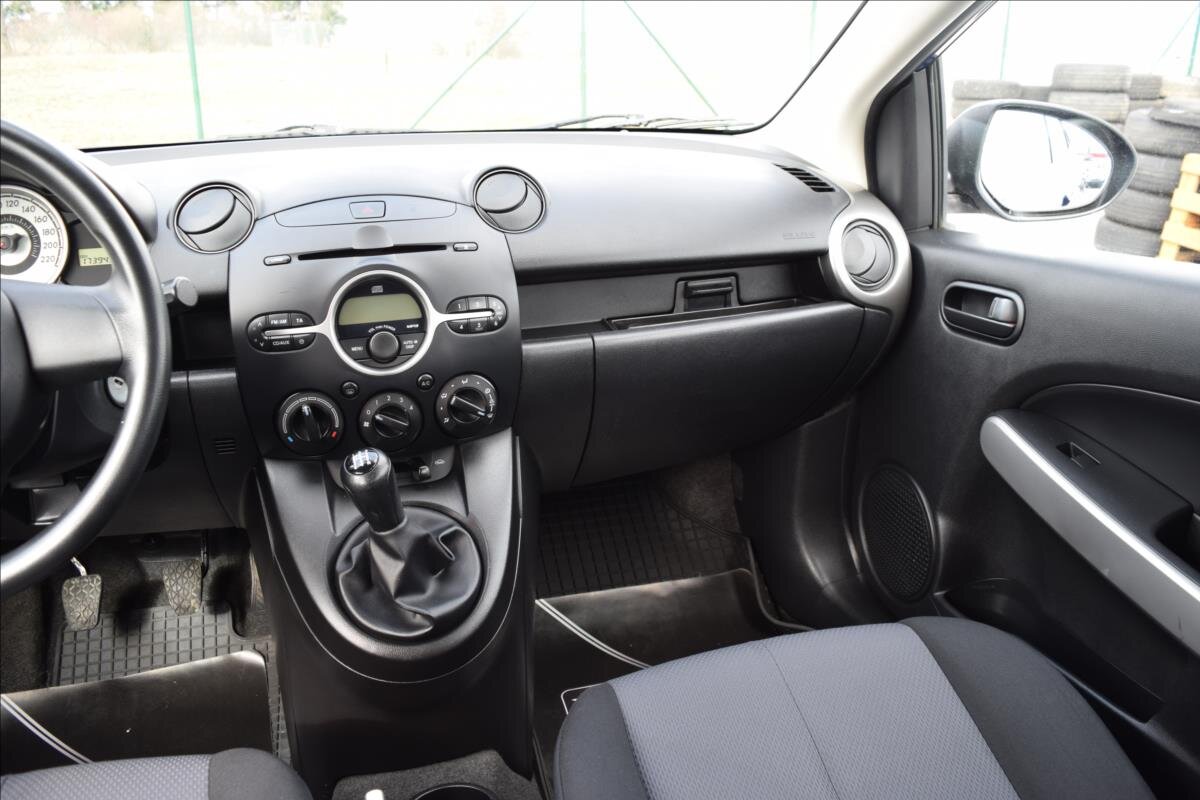 Mazda 2 Hatchback 1,3 l 55 kw