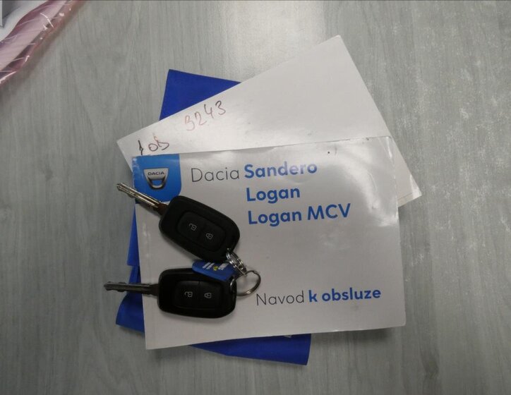 Dacia Logan 33