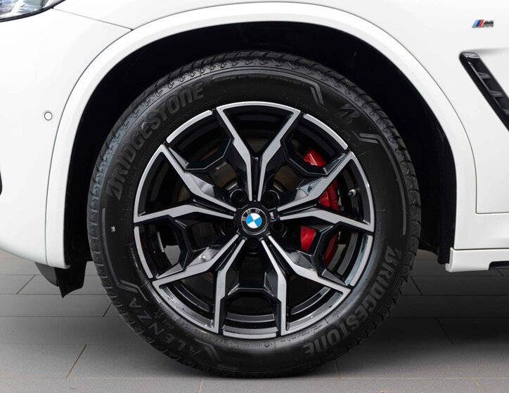 BMW X4 SUV 3,0 l 210 kw