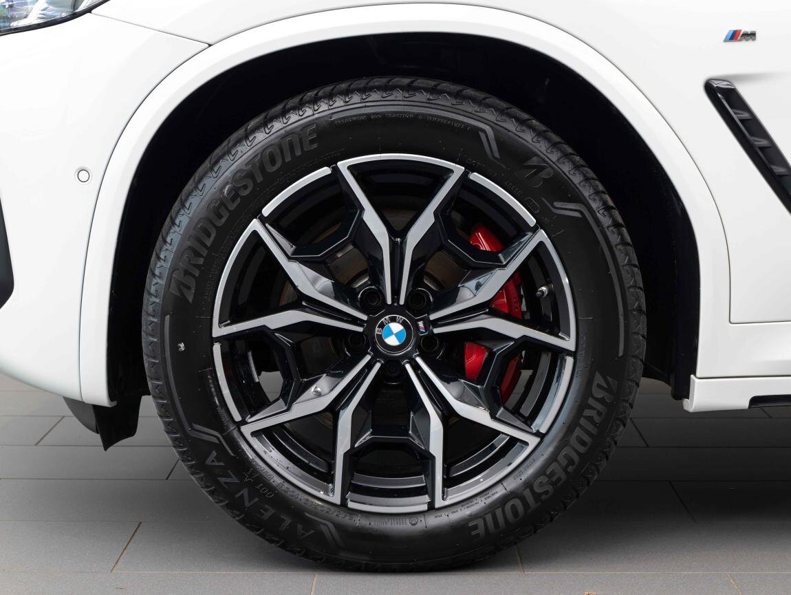 BMW X4 SUV 3,0 l 210 kw