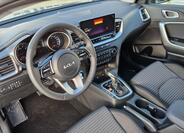 KIA Ceed 8