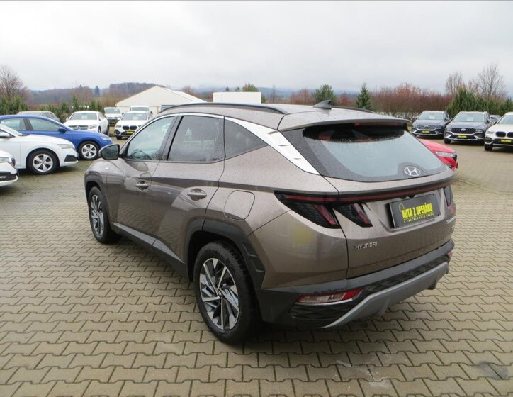 Hyundai Tucson SUV 1,6 l 132 kw