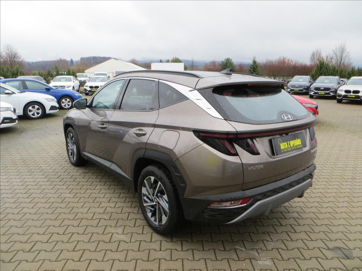 Hyundai Tucson SUV 1,6 l 132 kw