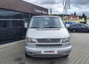 Volkswagen Multivan 2