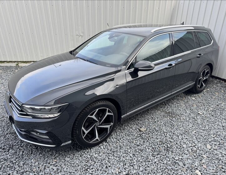 Volkswagen Passat Kombi 1,5 l 110 kw