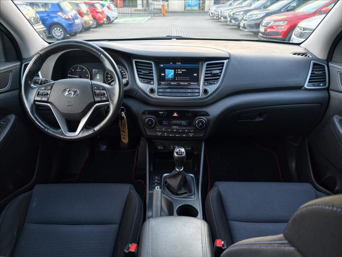 Hyundai Tucson SUV 1,7 l 85 kw