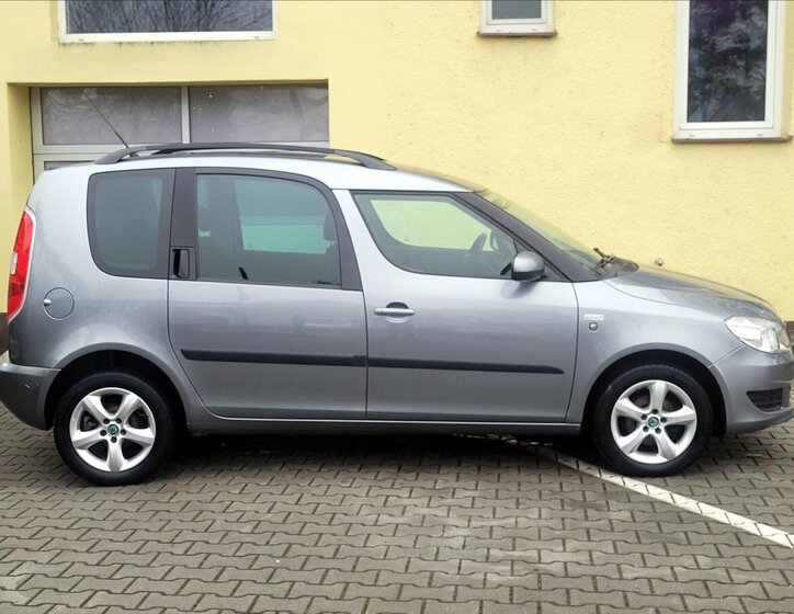 Škoda Roomster 8