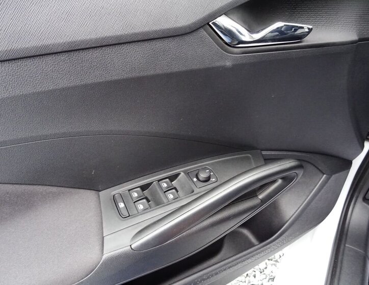 Škoda Fabia Hatchback 999,0 85 kw