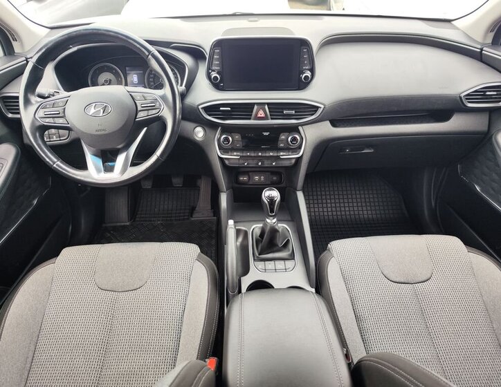 Hyundai Santa Fe SUV 2,0 l 110 kw