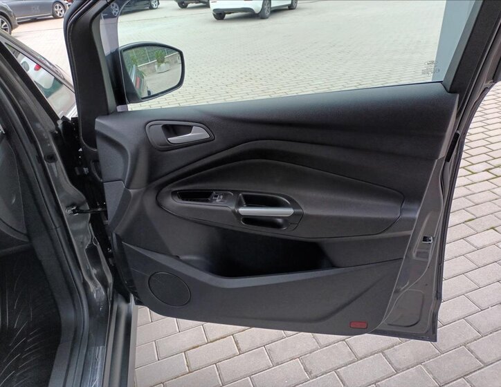 Ford Grand C-MAX MPV 1,5 l 110 kw