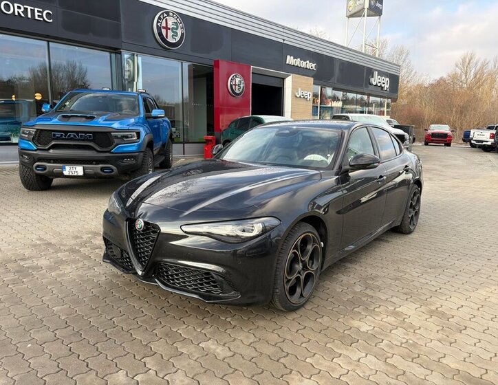 Alfa Romeo Giulia Sedan 2,0 l 206 kw