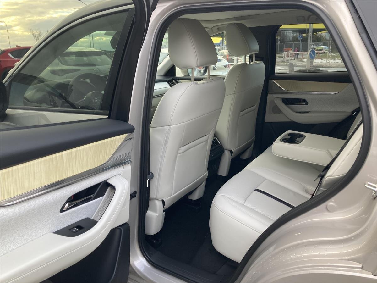 Mazda CX-60 SUV / Terénní 3,3 l 187 kw