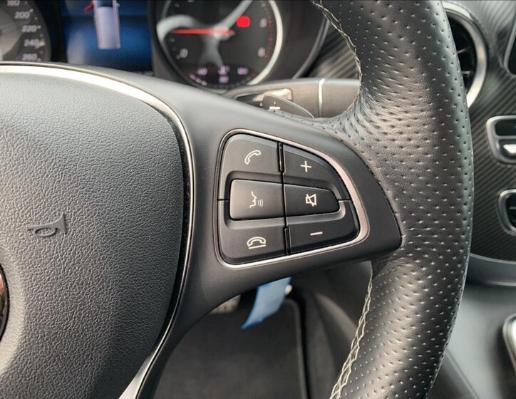 Mercedes-Benz Ostatní Ostatní 2,0 l 174 kw