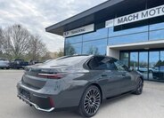 BMW Řada 7 Sedan / Limuzína 3,0 l 210 kw