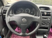 Opel Astra Hatchback 1,7 l 55 kw