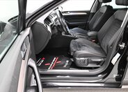 Volkswagen Passat 13