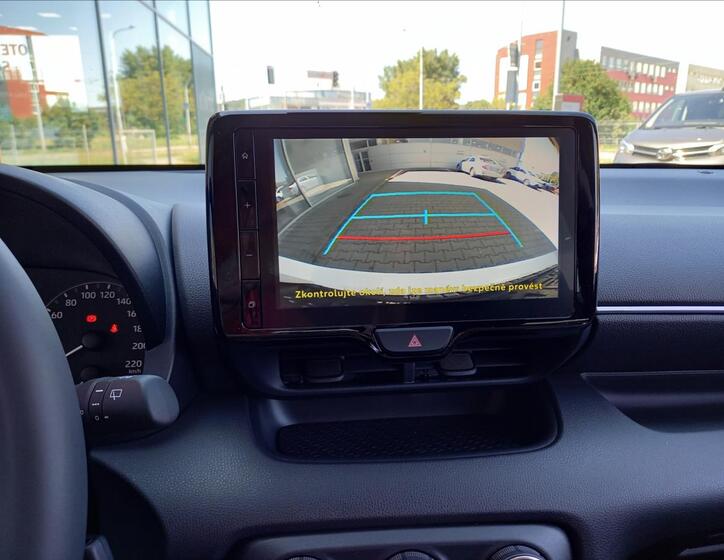 Toyota Yaris Hatchback 1,5 l 85 kw