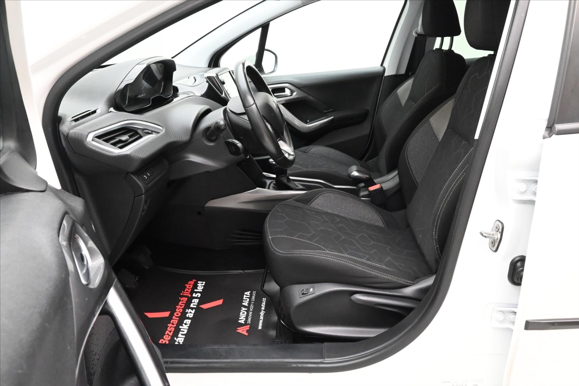 Peugeot 2008 SUV 2,0 l 60 kw