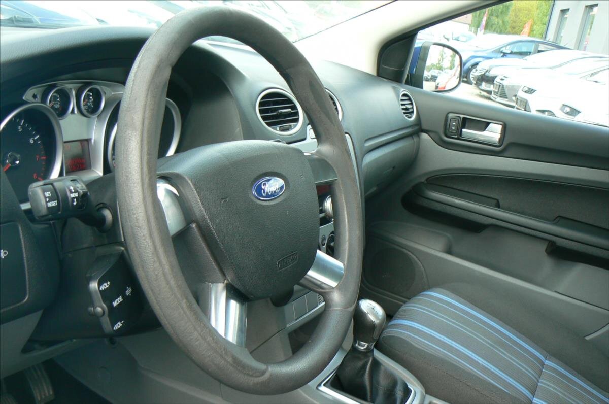 Ford Focus Hatchback 1,6 l 74 kw