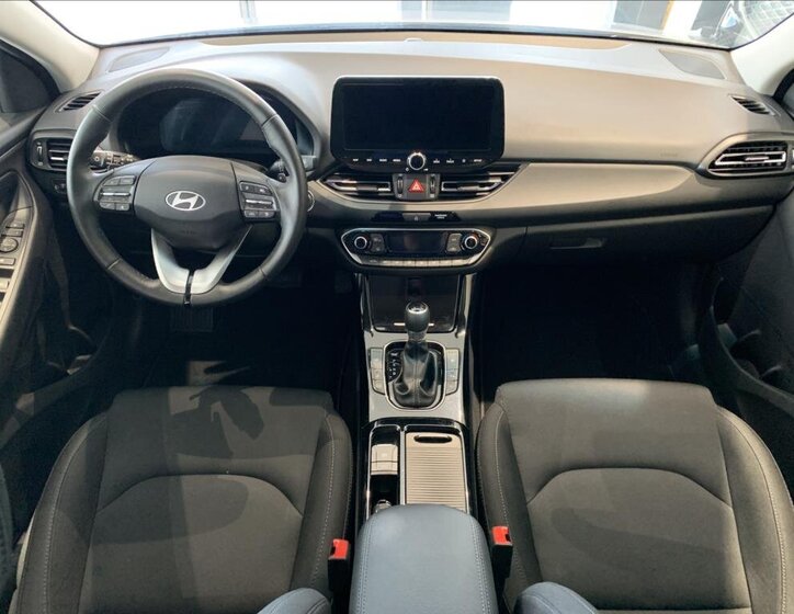 Hyundai i30 Kombi 998,0 73 kw