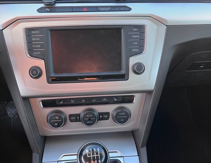 Volkswagen Passat Kombi 0,0 110 kw