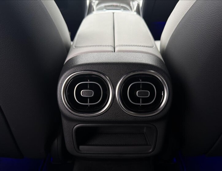 Mercedes-Benz GLC SUV / Terénní 2,0 l 145 kw