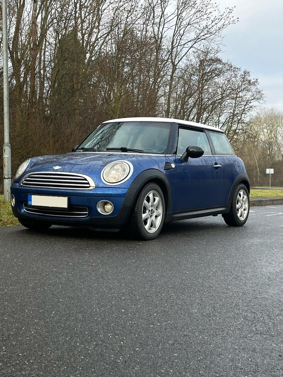 Mini Cooper Hatchback 0,0 0