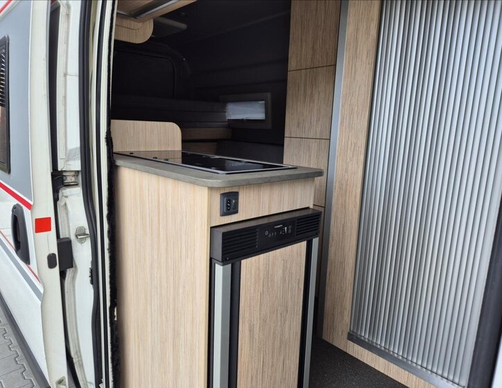 Peugeot Ostatní Ostatní 2,0 l 120 kw