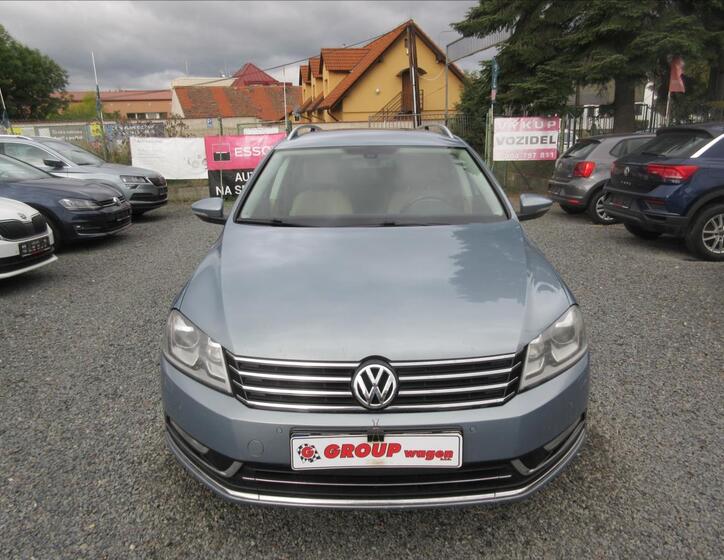 Volkswagen Passat 1