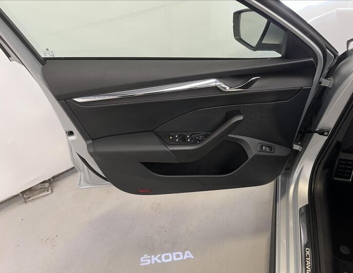 Škoda Octavia 24