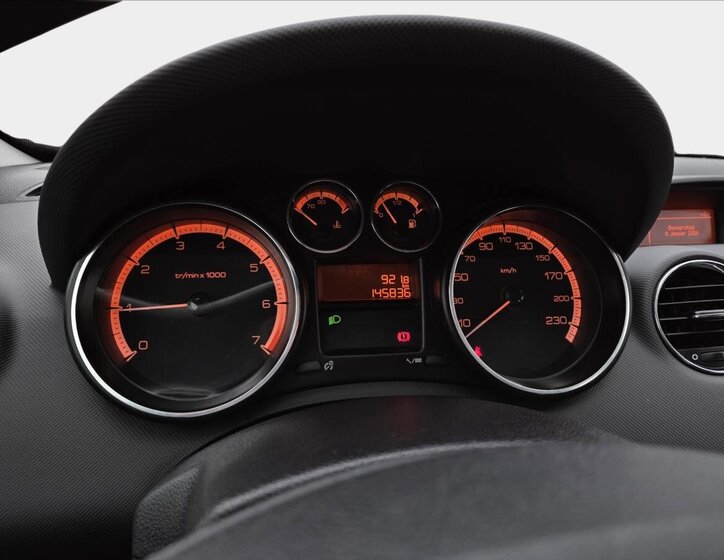 Peugeot 308 Hatchback 1,6 l 88 kw