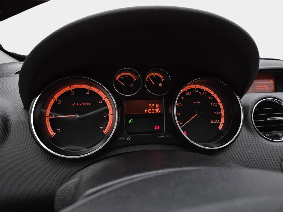 Peugeot 308 Hatchback 1,6 l 88 kw