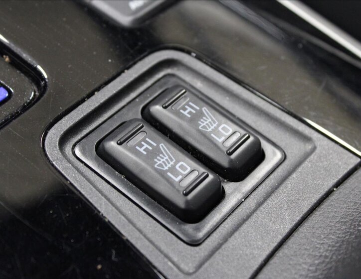 Mitsubishi Outlander SUV / Terénní 2,4 l 99 kw