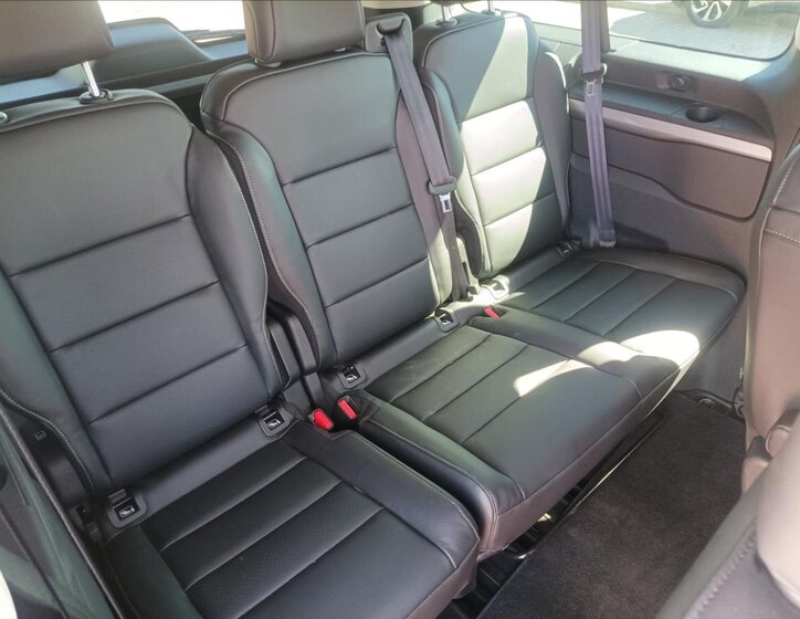 Toyota ProAce Verso 8