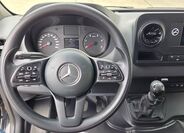 Mercedes-Benz Sprinter 10