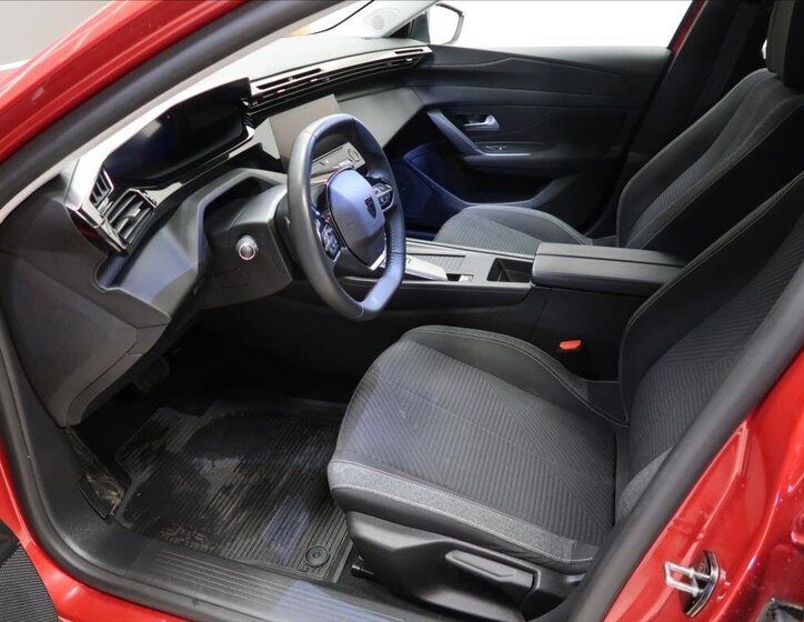 Peugeot 308 Kombi 1,2 l 96 kw