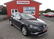 Volkswagen Golf Kombi 1,6 l 81 kw