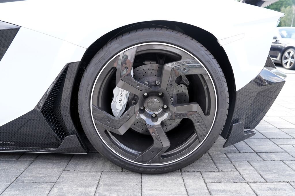 Lamborghini Aventador Kupé 6,5 l 1190 kw