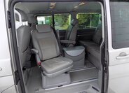 Volkswagen Multivan 11