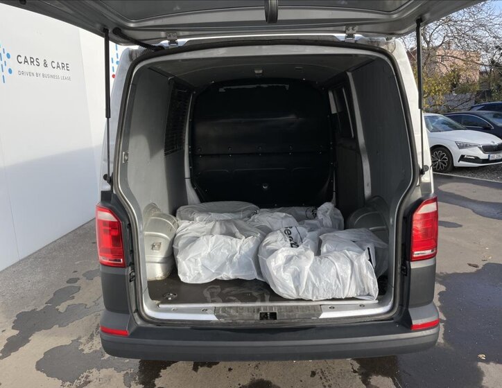 Volkswagen Transporter 17