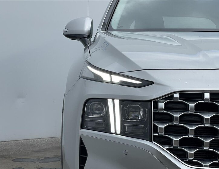 Hyundai Santa Fe SUV / Terénní 2,2 l 148 kw