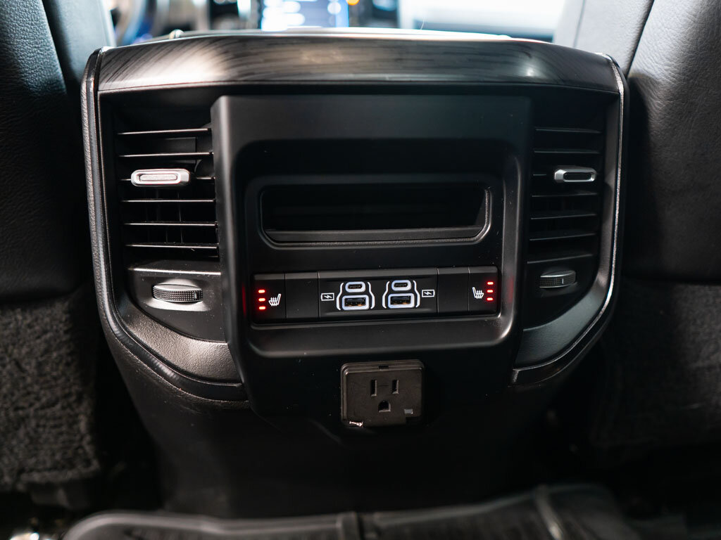 Dodge RAM Pick-up 6,4 l 306 kw