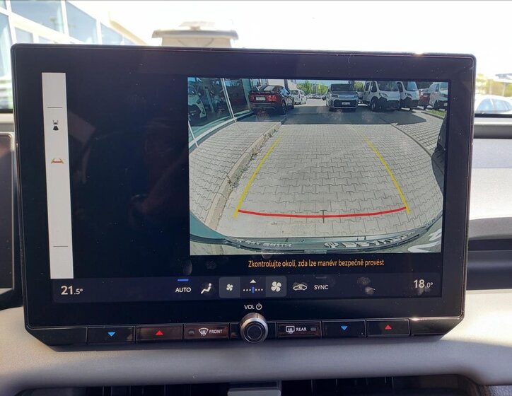 Toyota RAV4 SUV / Terénní 2,5 l 136 kw